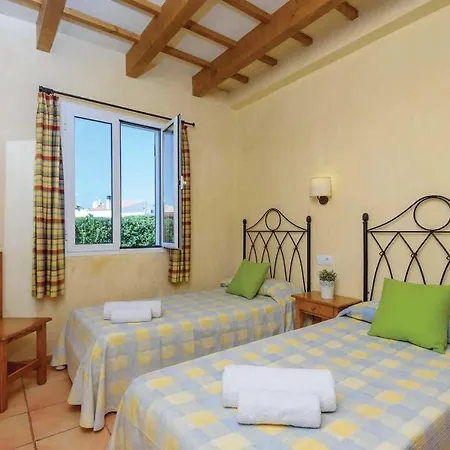 Villa Sullastres *