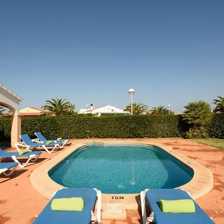 Sullastres Villa
